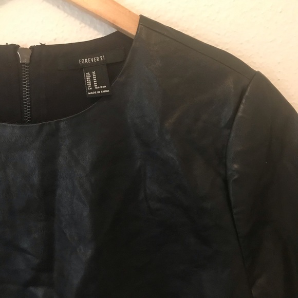 Forever 21 Black leather crop top - Picture 2 of 5